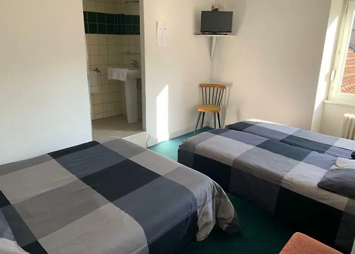 L'escale Отель Longeau-Percey