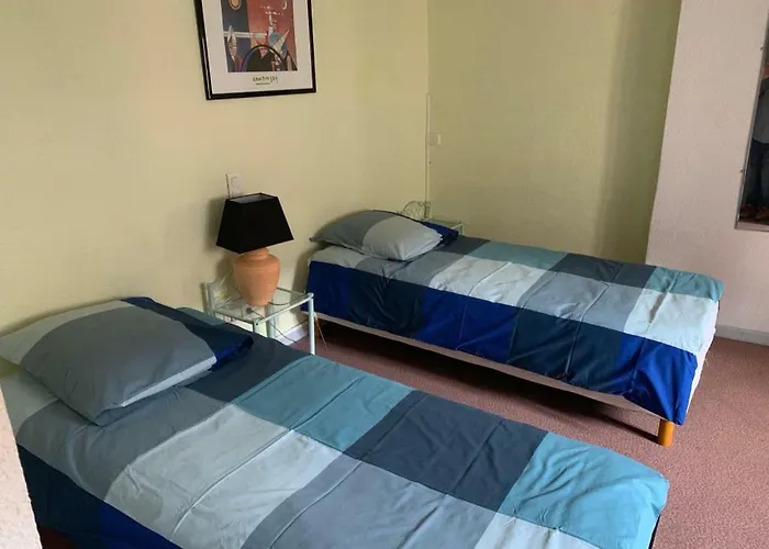 L'escale Longeau-Percey